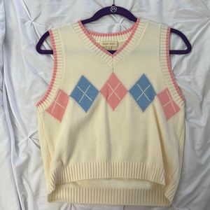Sweater vest